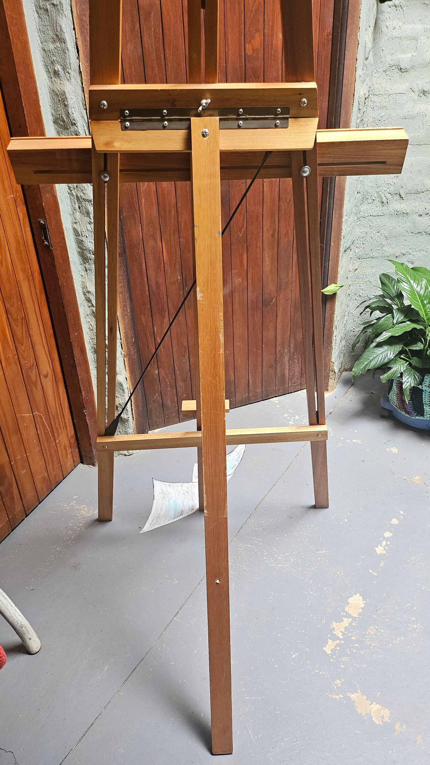 Wooden Easel