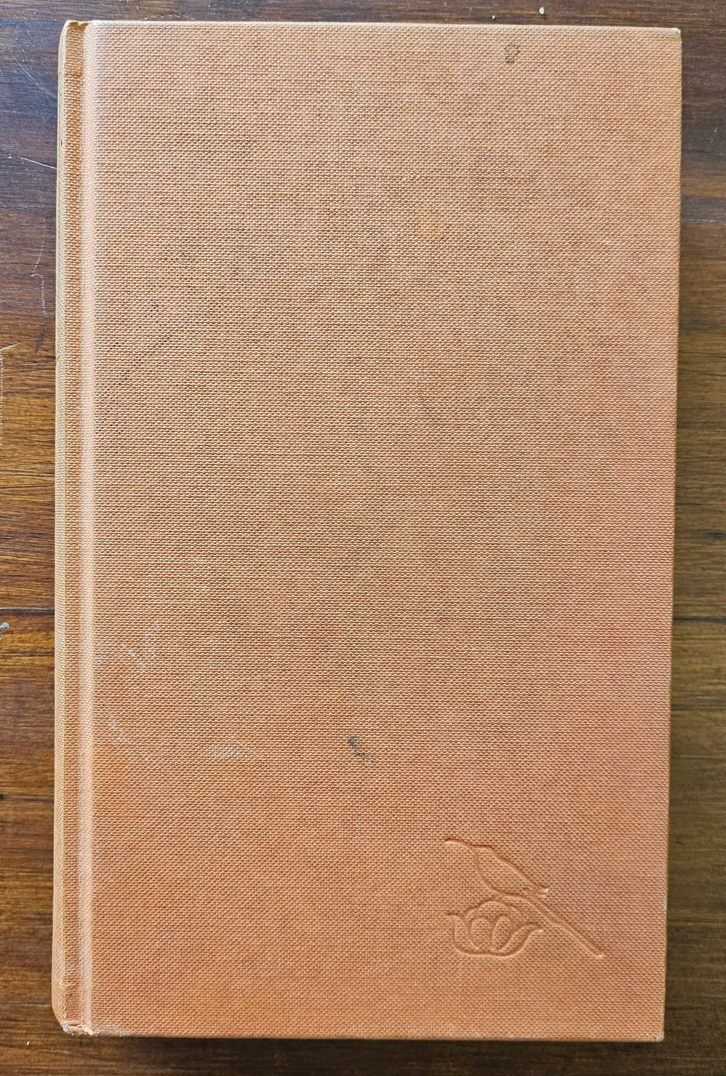 Smith Wilbur , The Angels weep