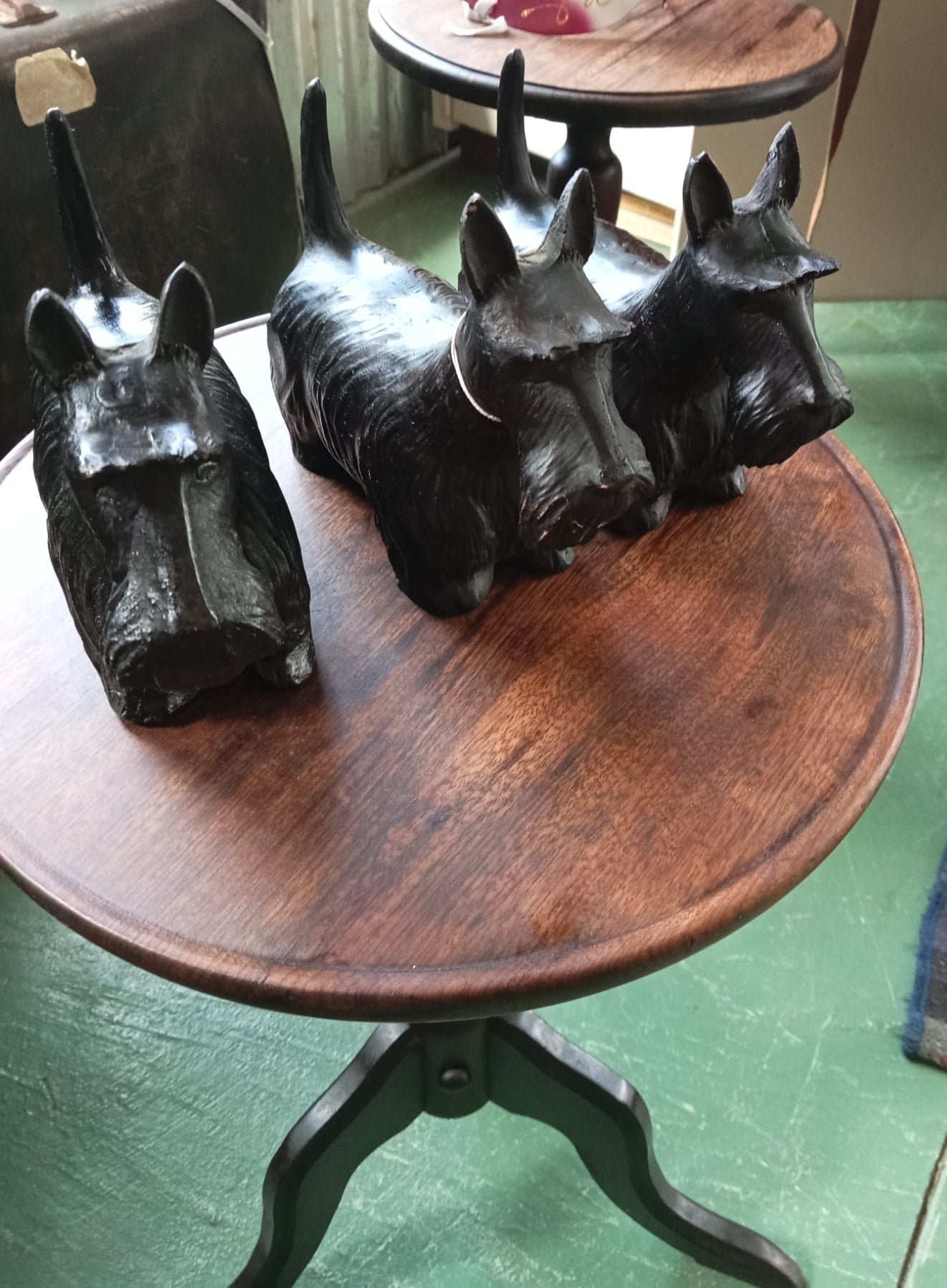 Scotty dog trio