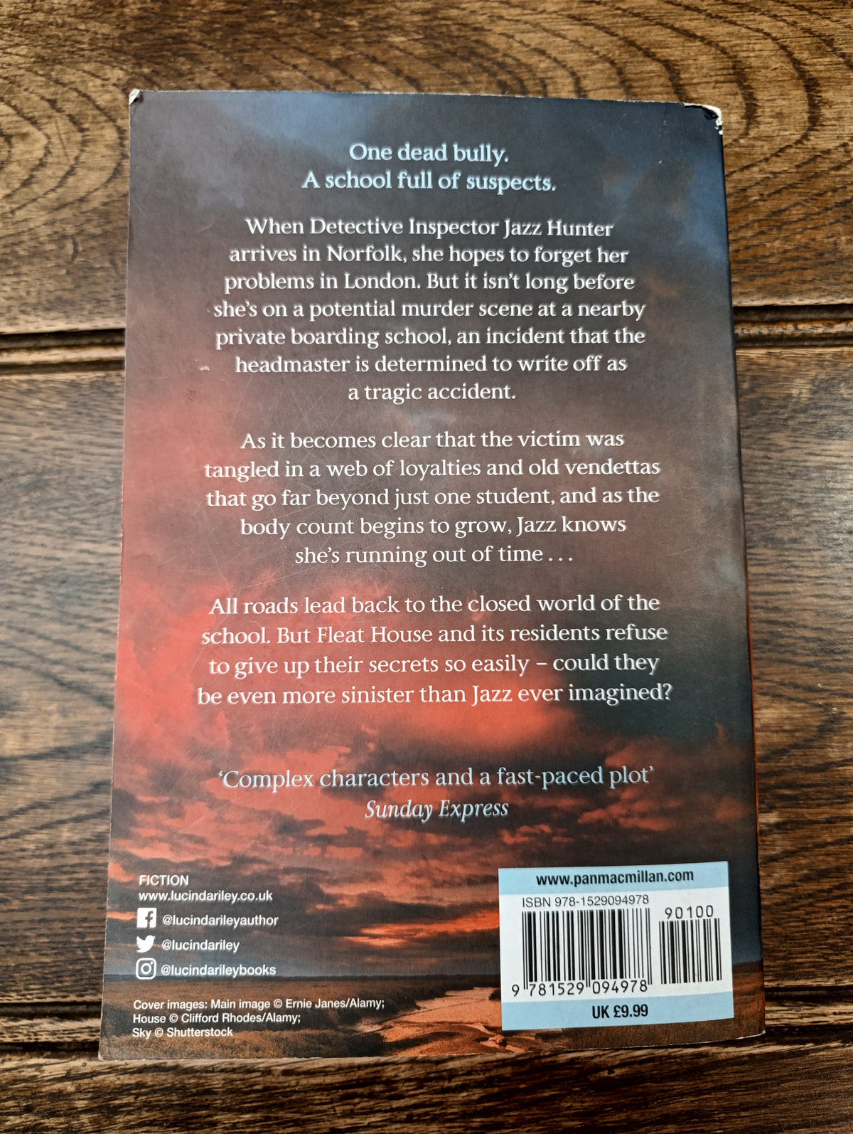The murders at Fleat House, Lucinda Riley