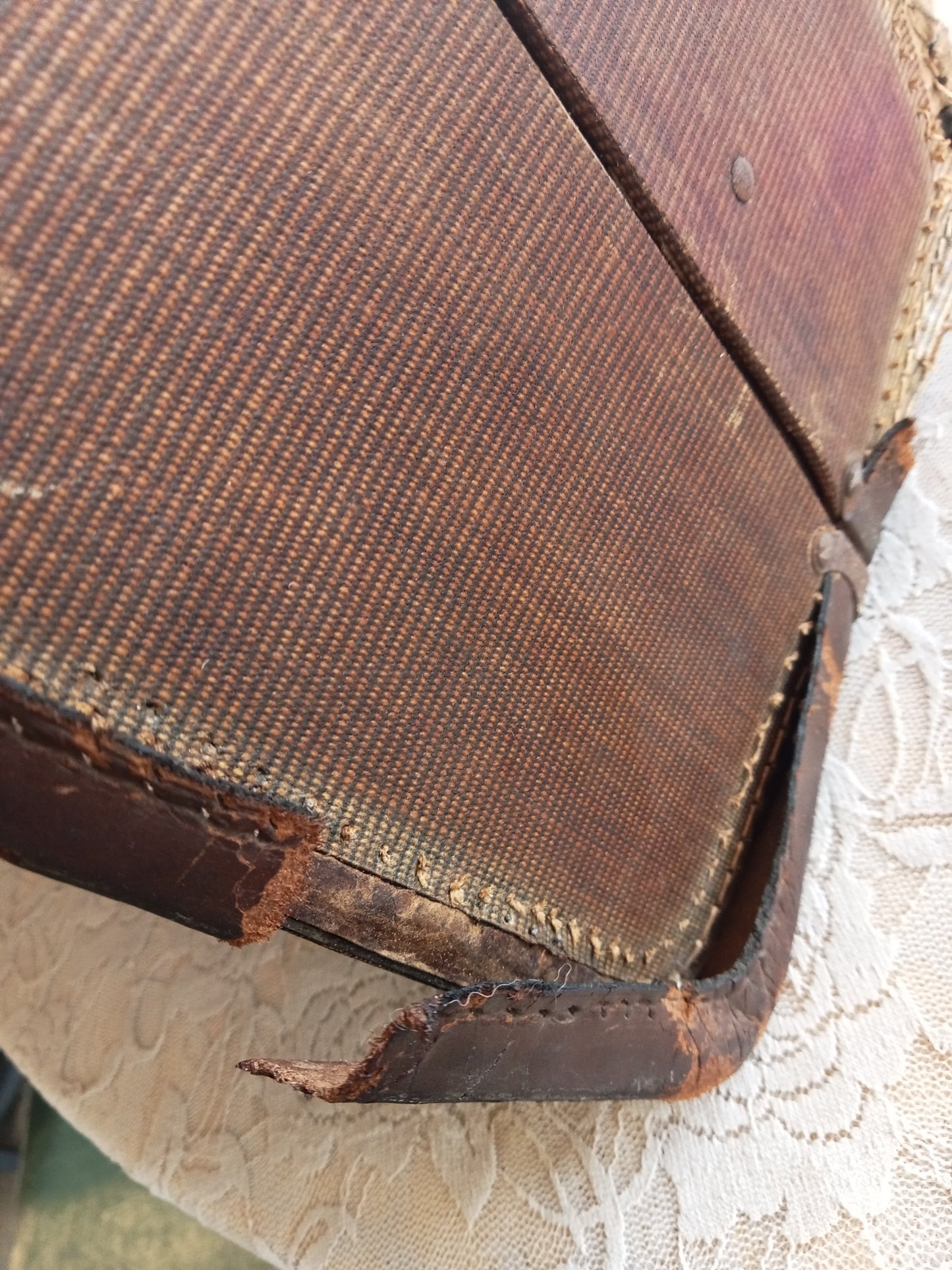 Vintage Suitcase  Evagrip Brown