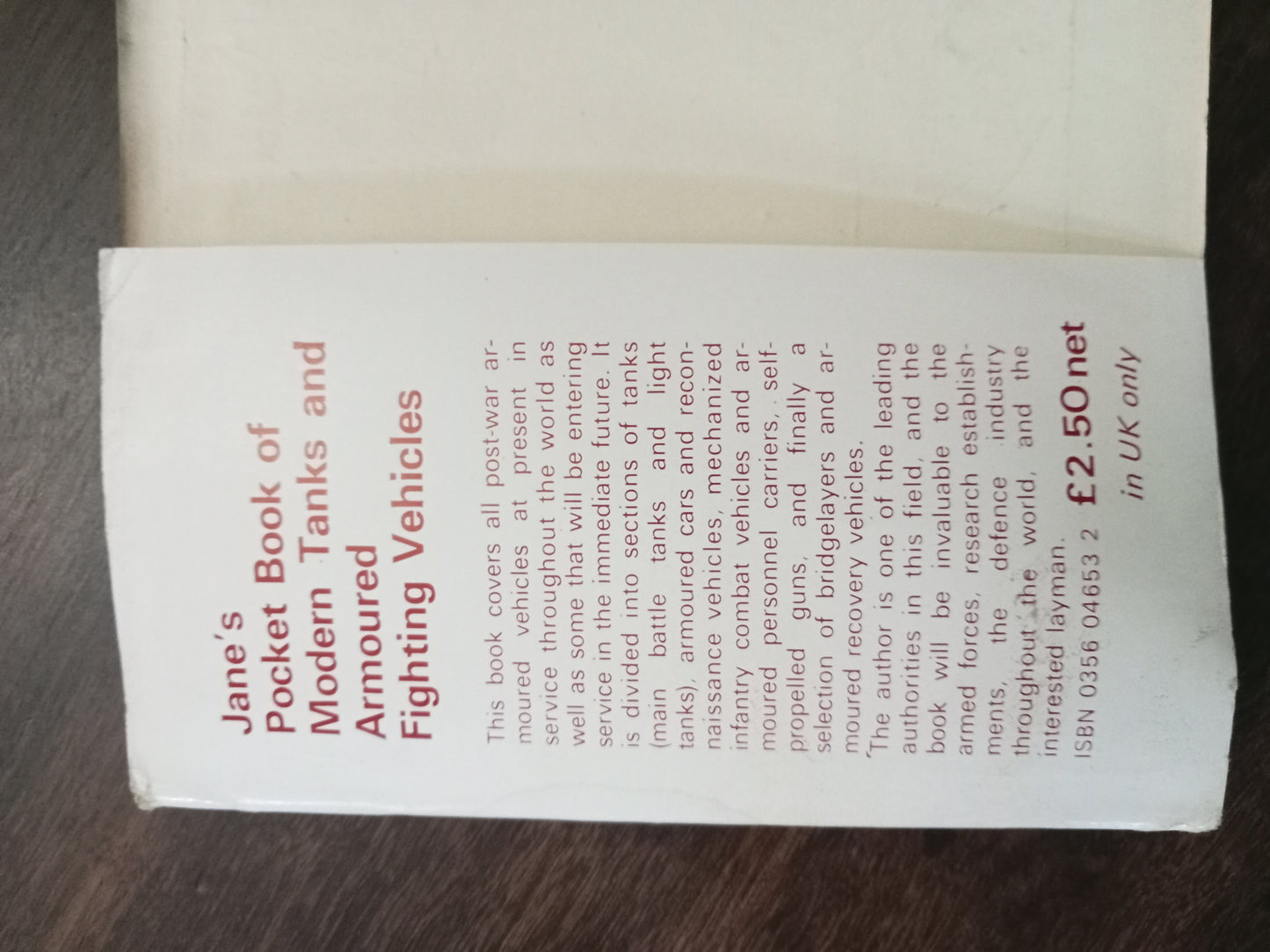 Jane's pocket book 4 Modern tanks and armoured fighting vehicles Christopher F Foss