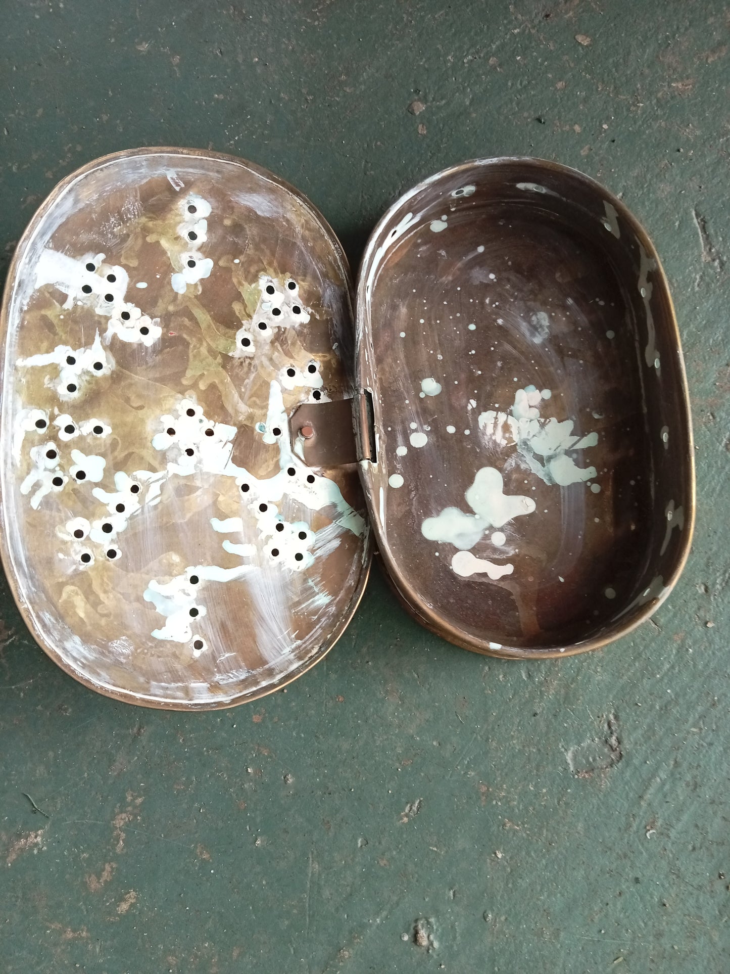 Brass bedwarmer - ornament