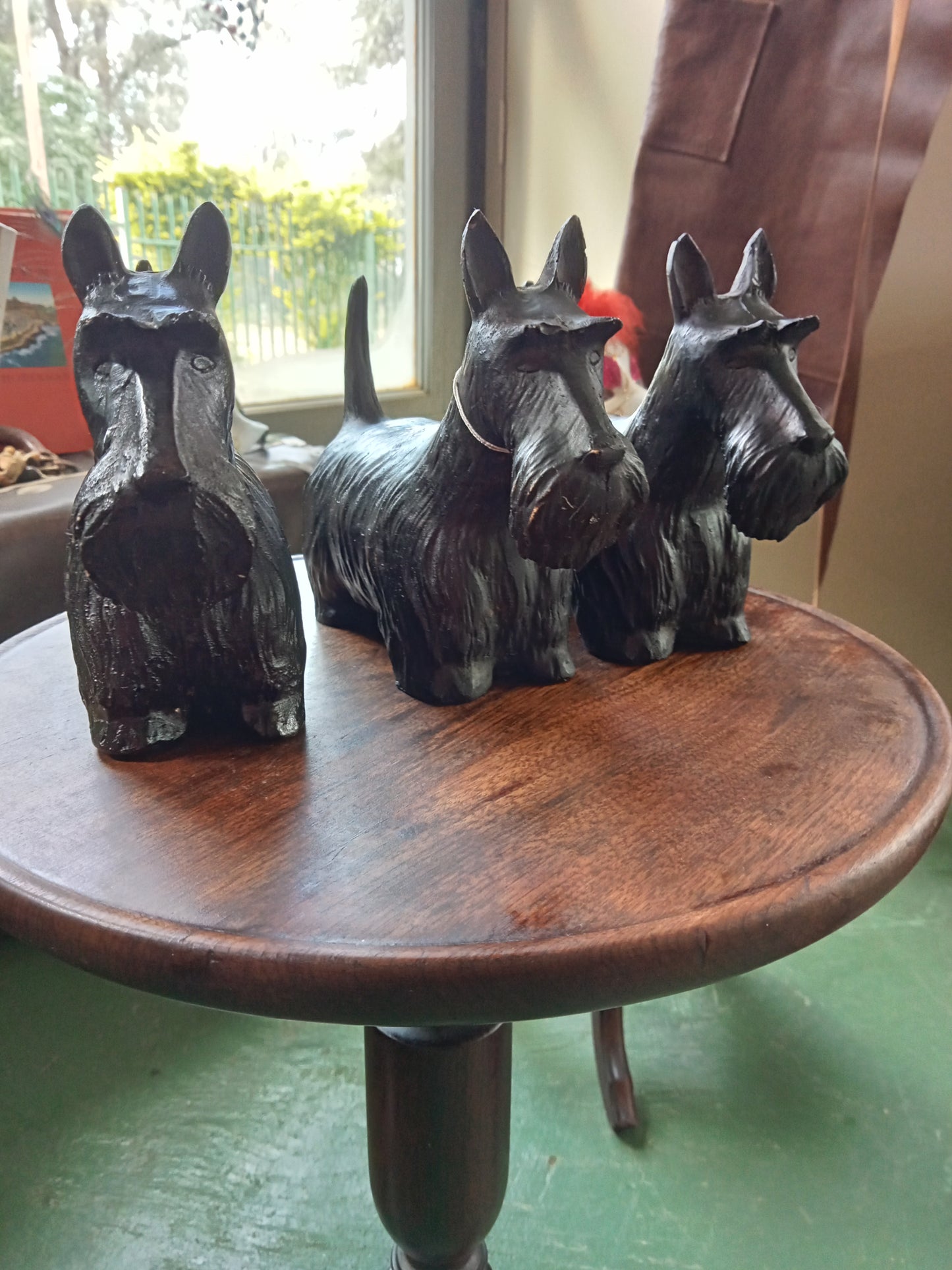 Scotty dog trio