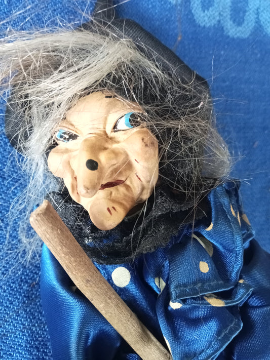 Kitchen Witch (5 out of 6)