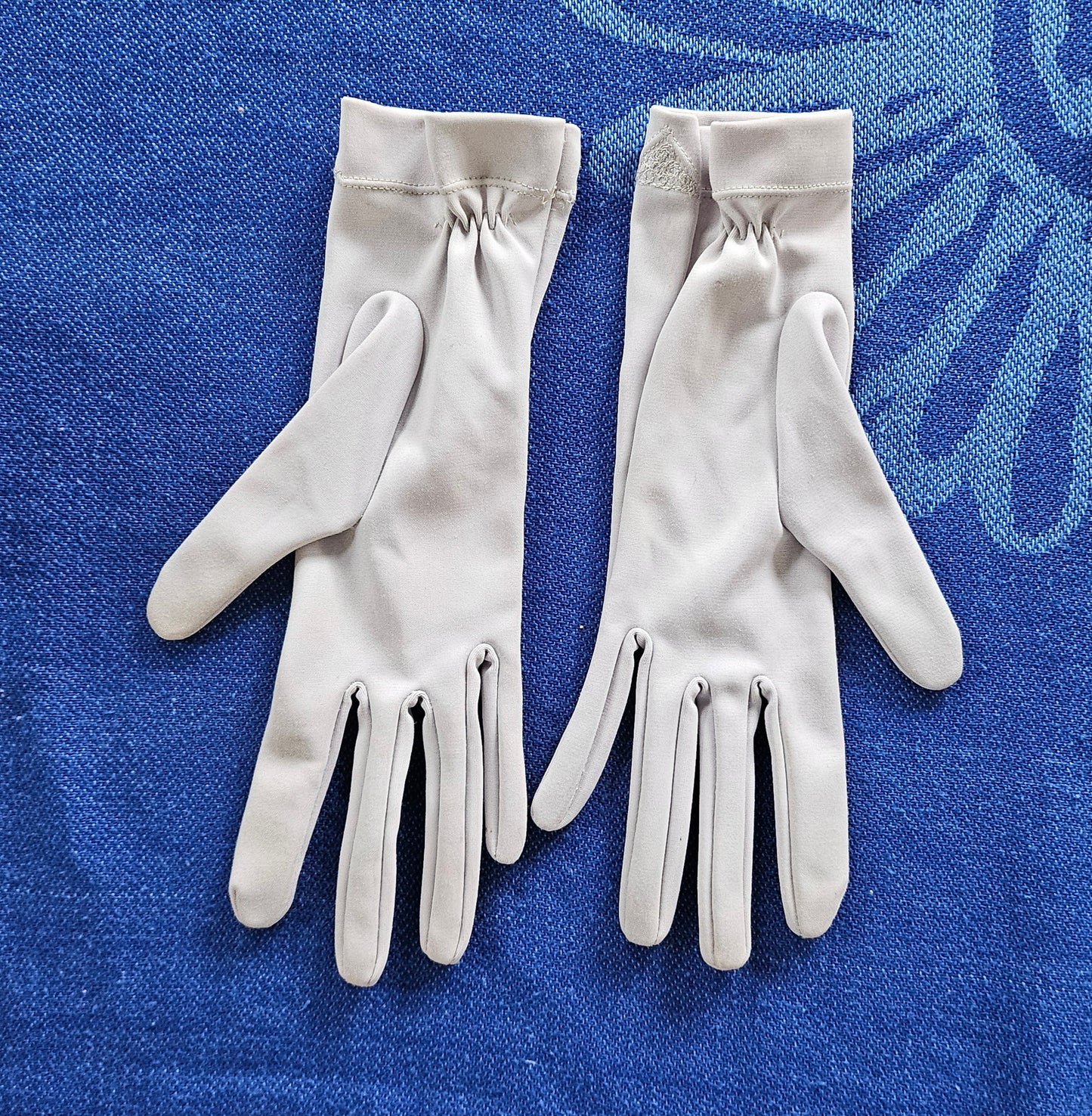 Gloves light grey Fabric