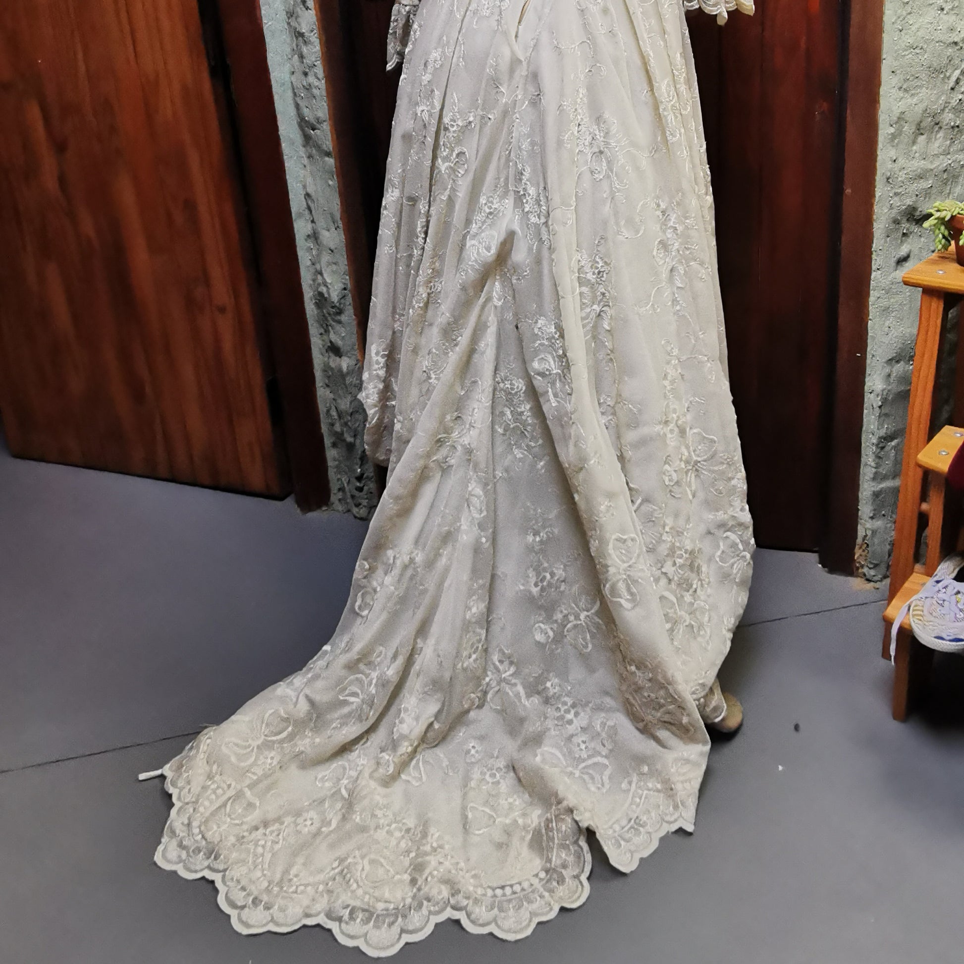 1970's Handmade Vintage Wedding Dress