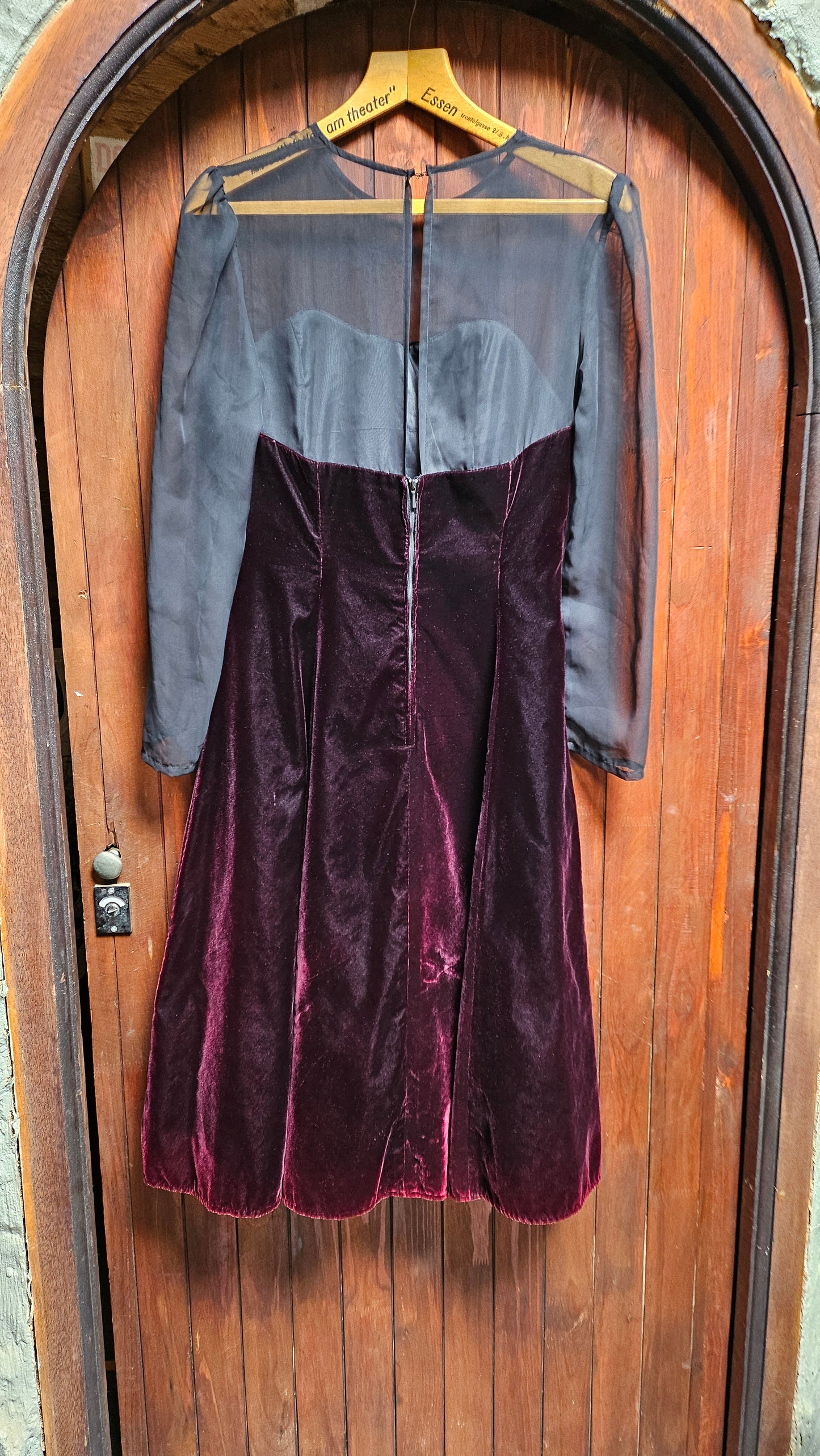 Dress reddish black velvet