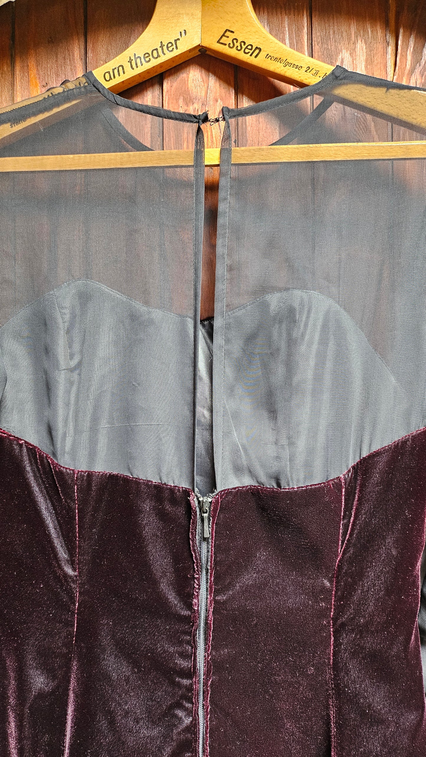 Dress reddish black velvet
