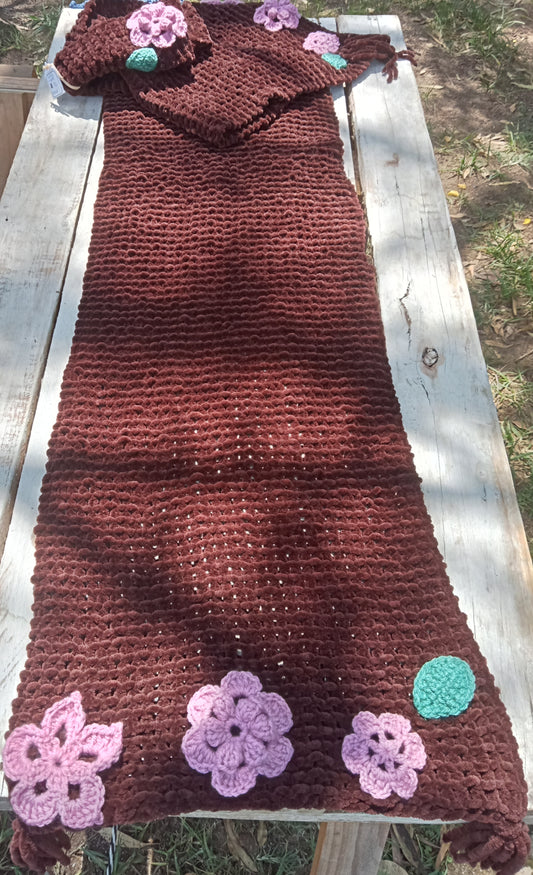 Winter scarve brown with flowers