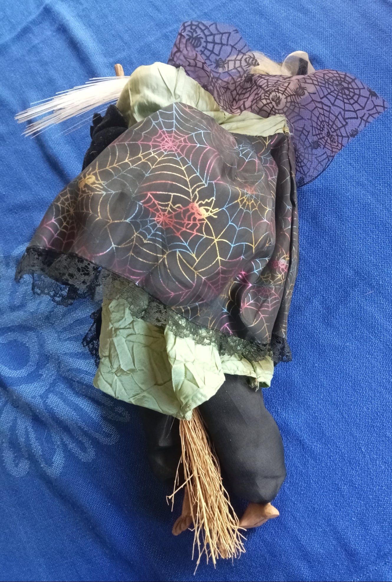 Kitchen Witch (2 out of 6)