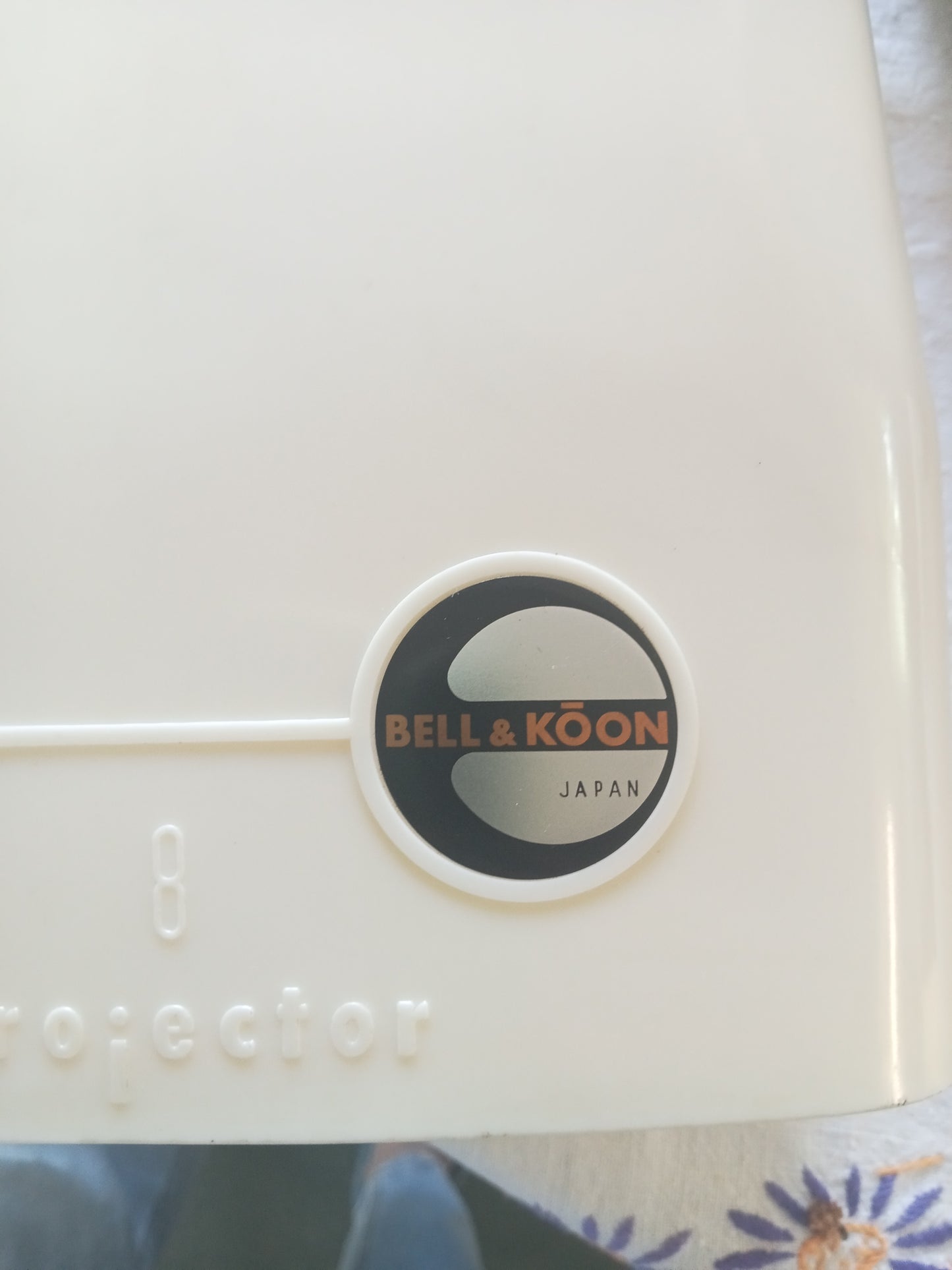 8mm Movie Projector Bell & Koon - Japan