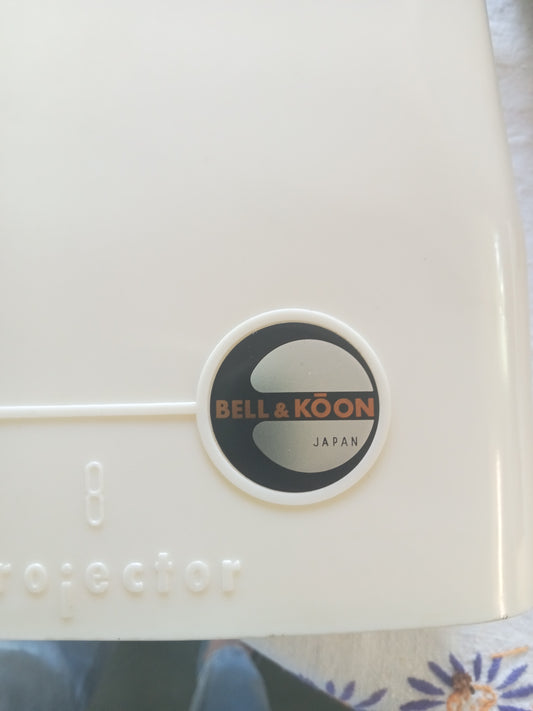 8mm Movie Projector Bell & Koon - Japan