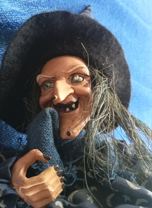 Kitchen Witch (3 out of 6)