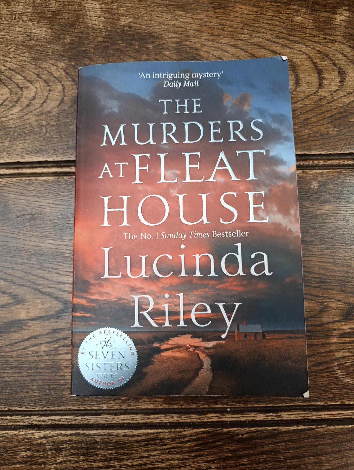 The murders at Fleat House, Lucinda Riley
