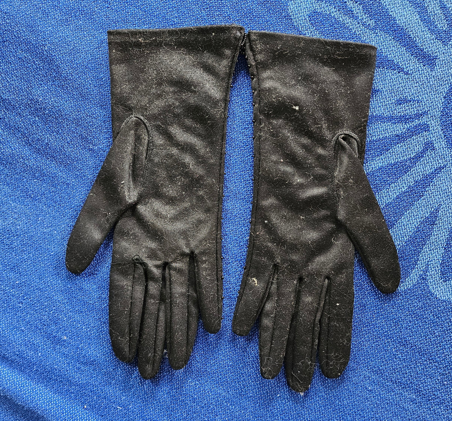 Gloves Black Beaded